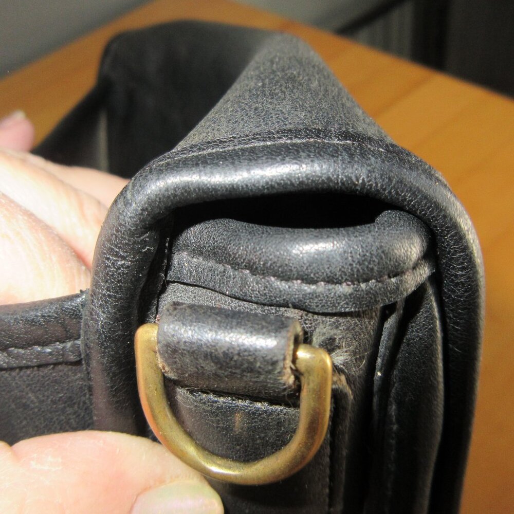 COACH Vintage Black Leather Flap TurnLock Messenger Handbag NO STRAP - Picture 5 of 10
